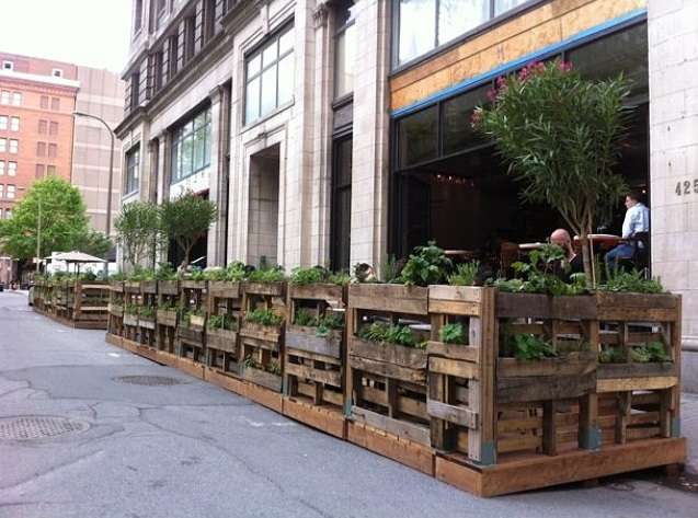 Bar Furco – outdoor terrace in Downtown, Montréal