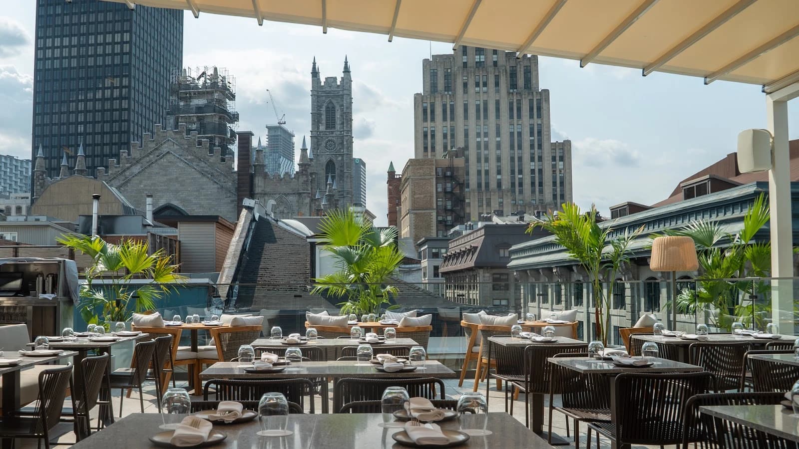 Terrasse Nelligan – terrasse extérieure à Vieux-Montréal, Montréal
