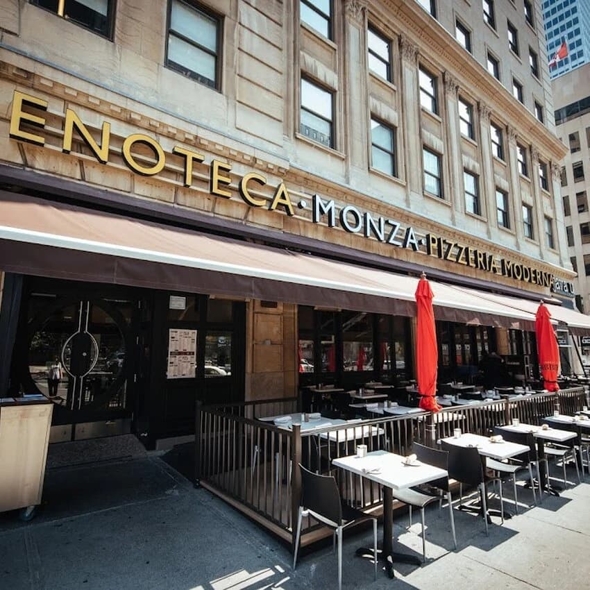 Enoteca Monza Pizzeria Moderna – Downtown – terrasse extérieure à Centre-ville, Montréal