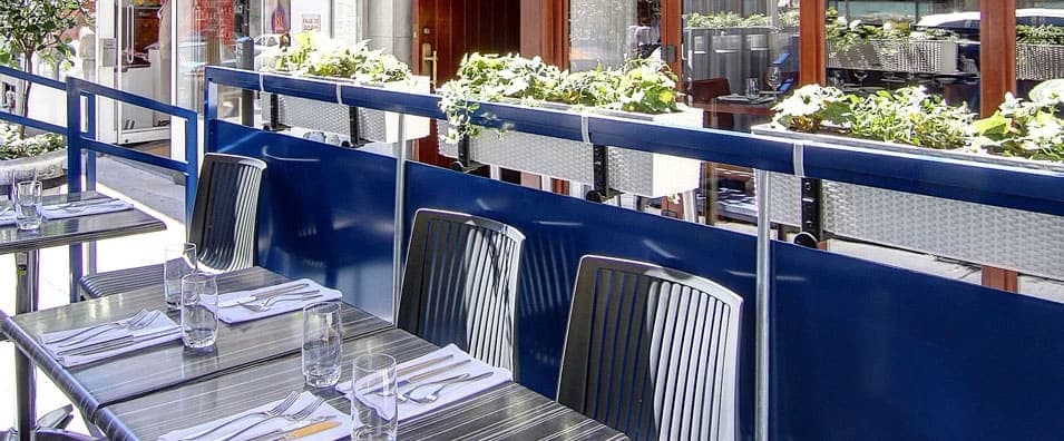 Ferreira Café – terrasse extérieure à Centre-ville, Montréal